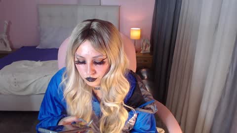 Snapshot of jessie_williams_01 chatting on December 31, 2024, 7:42 am Your Sweet Angel online show from December 31, 2024, 7:42 am