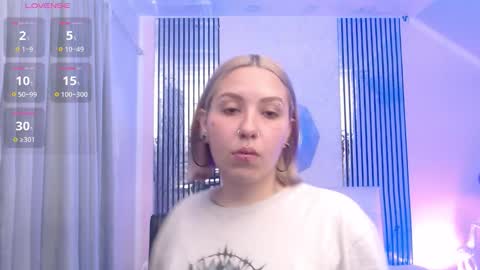 Snapshot of jessie_williams_01 chatting on January 16, 2026, 8:02 pm Your Sweet Angel online show from January 16, 2026, 8:02 pm