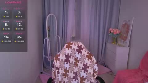 Snapshot of jessiestarz chatting on November 28, 2025, 2:20 pm Jessi online show from November 28, 2025, 2:20 pm