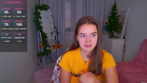 Snapshot of jessiestarz chatting on December 15, 2025, 2:21 pm Jessi online show from December 15, 2025, 2:21 pm