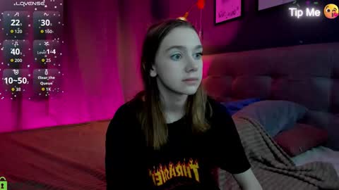 Snapshot of jessiexxiv chatting on February 18, 2026, 9:38 am Jessie online show from February 18, 2026, 9:38 am