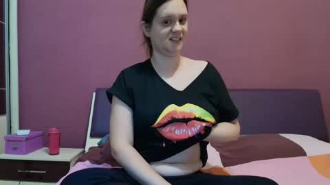 Snapshot of jessika97 chatting on September 9, 2025, 5:40 am jessika97 online show from September 9, 2025, 5:40 am