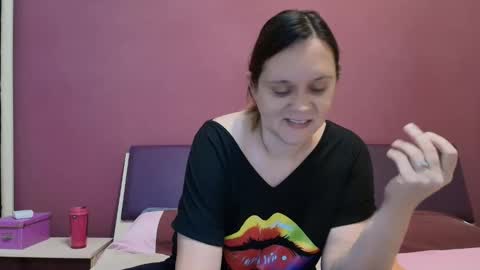 Snapshot of jessika97 chatting on September 11, 2025, 5:51 am jessika97 online show from September 11, 2025, 5:51 am