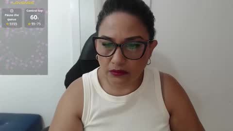 paola online show from March 22, 2026, 1:14 pm