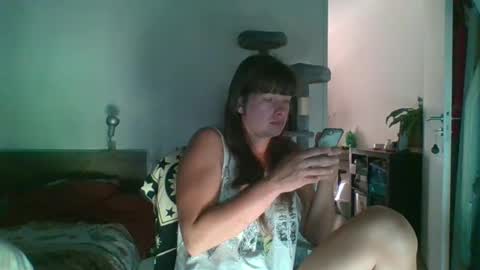 JessiJess online show from June 20, 2026, 9:01 am