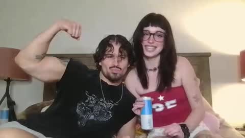 Snapshot of jessxovalenci chatting on November 10, 2025, 2:10 am JessxoValenci online show from November 10, 2025, 2:10 am