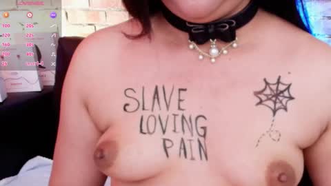 jessy_capelli online show from October 15, 2025, 7:36 pm