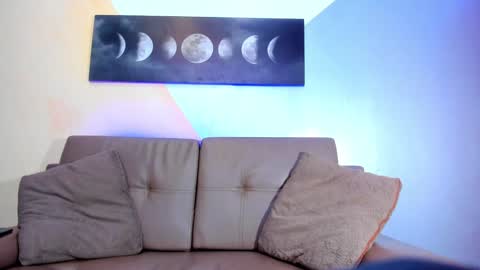 Jessy Mateus online show from December 17, 2024, 11:49 am