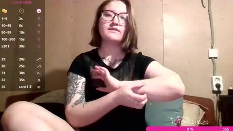 Bye everyone i cant see any reason to stay here wish u luck online show from October 20, 2025, 7:42 am