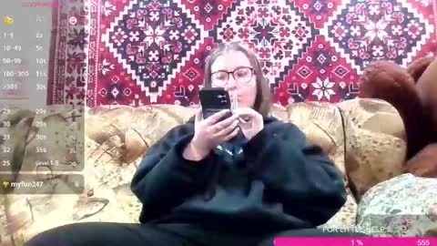 Bye everyone i cant see any reason to stay here wish u luck online show from November 11, 2025, 6:52 pm