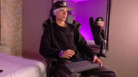 Jessy online show from June 6, 2026, 8:13 pm