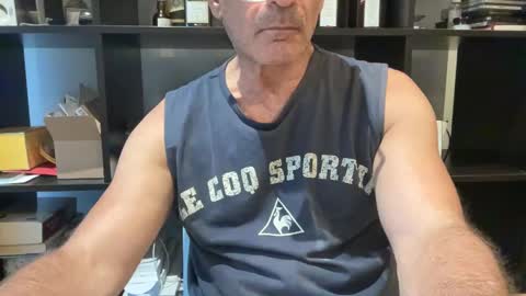 Snapshot of jesuiscoquinoui chatting on January 5, 2025, 8:54 am Jesuiscoquin online show from January 5, 2025, 8:54 am