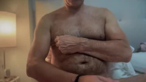 Snapshot of jesuiscoquinoui chatting on December 17, 2025, 12:22 pm Jesuiscoquin online show from December 17, 2025, 12:22 pm