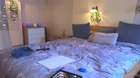 Snapshot of jettablock chatting on February 9, 2025, 7:09 pm Hi all. My name is Naomi and Im glad to see you in my room online show from February 9, 2025, 7:09 pm