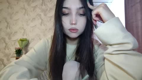 I am Gina ntmu Lets hit 10 Thumbs Up together online show from March 12, 2026, 5:46 am