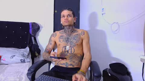 Snapshot of jeykob_23 chatting on November 1, 2025, 12:01 am JEYKOB online show from November 1, 2025, 12:01 am