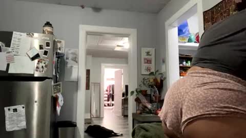 jezabaesolea online show from January 11, 2026, 6:13 pm