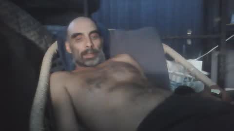 Snapshot of jglarsbel chatting on March 11, 2026, 7:58 am jglarsbel online show from March 11, 2026, 7:58 am