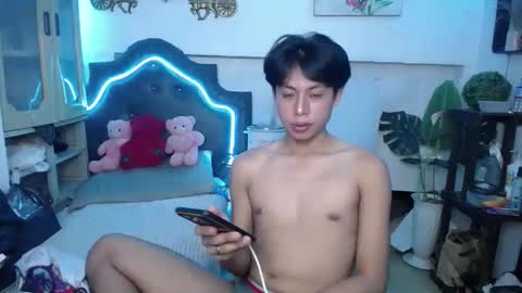 jhan_destroyer2003 online show from December 3, 2024, 5:31 am