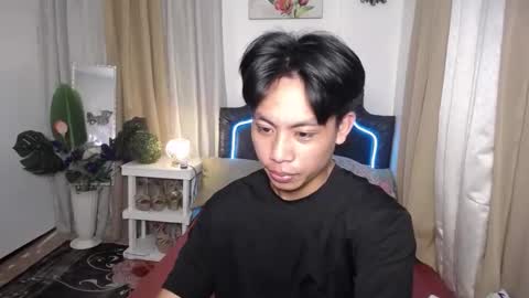 jhan_destroyer2003 online show from January 18, 2025, 4:15 am