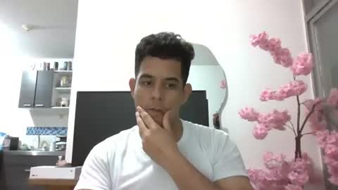 Snapshot of jhavi_01 chatting on August 2, 2026, 7:18 am jhavi_01 online show from August 2, 2026, 7:18 am