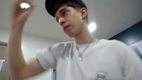 Jheampiero online show from October 14, 2025, 1:56 pm