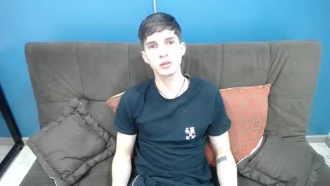 Jheampiero online show from November 18, 2025, 2:10 pm