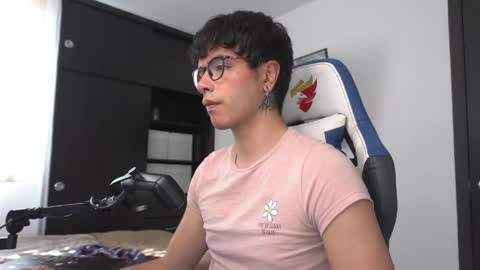 Morghan online show from April 16, 2026, 7:36 pm