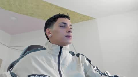 Snapshot of jhoanleandro chatting on September 16, 2025, 5:41 am jhoanleandro online show from September 16, 2025, 5:41 am