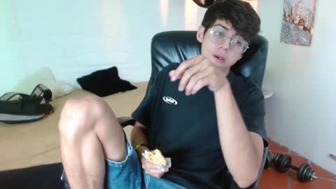 Jhoel online show from March 2, 2025, 3:27 pm