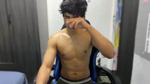 Snapshot of jhon_2000s chatting on December 21, 2025, 5:03 am jhon online show from December 21, 2025, 5:03 am