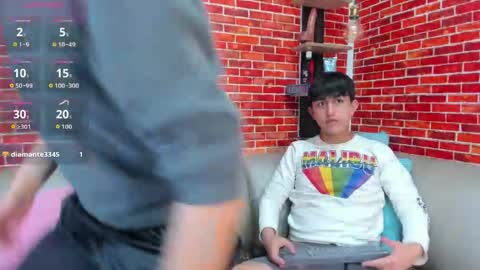 Snapshot of jhon_kleinn chatting on May 29, 2026, 7:56 pm Jake y Troy online show from May 29, 2026, 7:56 pm
