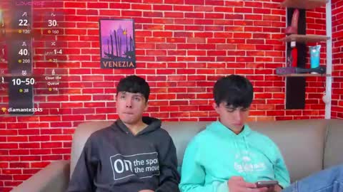 Snapshot of jhon_kleinn chatting on May 30, 2026, 7:44 pm Jake y Troy online show from May 30, 2026, 7:44 pm