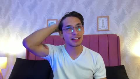 Snapshot of jhon_miller__ chatting on June 10, 2026, 4:39 pm Jhon miller online show from June 10, 2026, 4:39 pm
