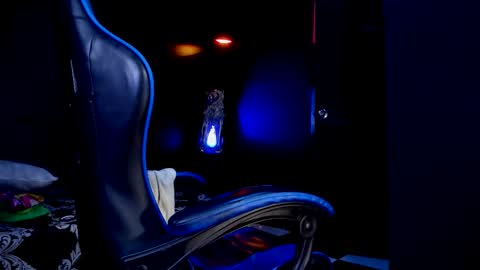 jhon_psyco online show from February 2, 2026, 5:33 pm