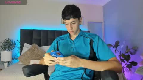 Jhon online show from November 18, 2025, 3:05 pm