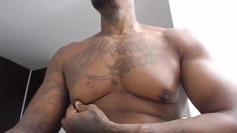 Jhon Tomson online show from October 12, 2025, 9:58 pm