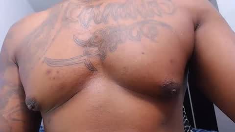 Jhon Tomson online show from October 22, 2025, 9:14 pm