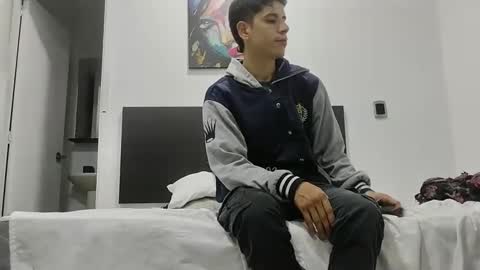 Snapshot of jhongrey2 chatting on January 30, 2025, 2:38 am jhon online show from January 30, 2025, 2:38 am