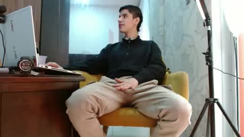 Snapshot of jhongrey2 chatting on September 30, 2025, 4:45 pm jhon online show from September 30, 2025, 4:45 pm