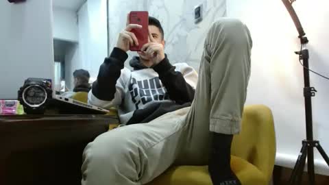 Snapshot of jhongrey2 chatting on October 9, 2025, 7:28 am jhon online show from October 9, 2025, 7:28 am