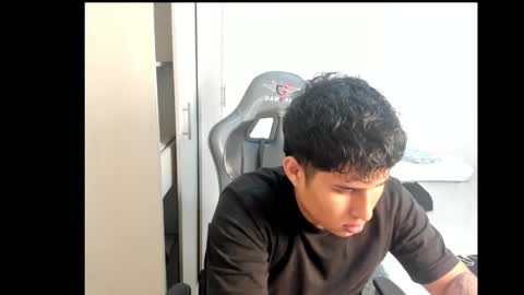 Snapshot of jhonny_dickm chatting on September 18, 2025, 6:10 pm jhonny_dickm online show from September 18, 2025, 6:10 pm