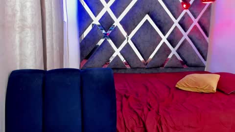 jhonny online show from March 9, 2025, 7:01 am