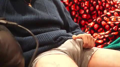 Snapshot of jhonnygoldendick chatting on February 24, 2026, 6:33 am jhonnygoldendick online show from February 24, 2026, 6:33 am