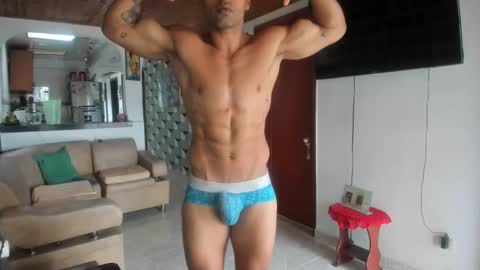 Snapshot of jhonnyxxfitnexx chatting on November 6, 2025, 5:58 pm jh online show from November 6, 2025, 5:58 pm