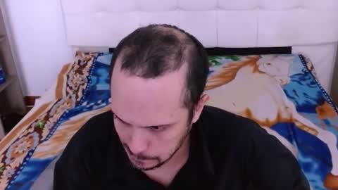 jhontorres018 online show from November 29, 2025, 6:33 pm