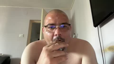 jhonxoxo1 online show from July 15, 2026, 6:51 am