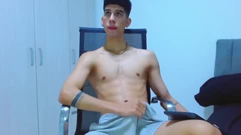 Snapshot of jhony_sex3 chatting on September 26, 2025, 6:28 am jhony_sex3 online show from September 26, 2025, 6:28 am