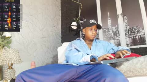 Snapshot of jhonymiller chatting on January 22, 2025, 8:17 pm jhonymiller online show from January 22, 2025, 8:17 pm