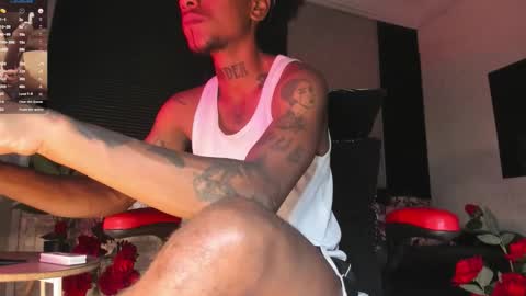 Snapshot of jhonymiller chatting on November 30, 2025, 7:51 pm jhonymiller online show from November 30, 2025, 7:51 pm